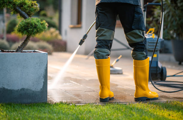 Why Choose Our Certified Pressure Washing Experts for Your Project Needs in Leisure World, MD?